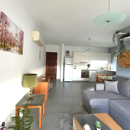 Special Launch Price- Panoramic Sea View & Pool *