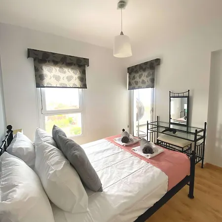 Special Launch Price- Panoramic Sea View & Pool Apartmán Pegeia